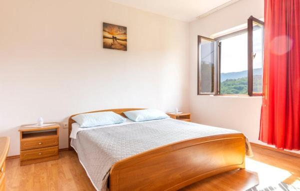 Apartmán Apartman Ante Zvecanje Exteriér fotografie